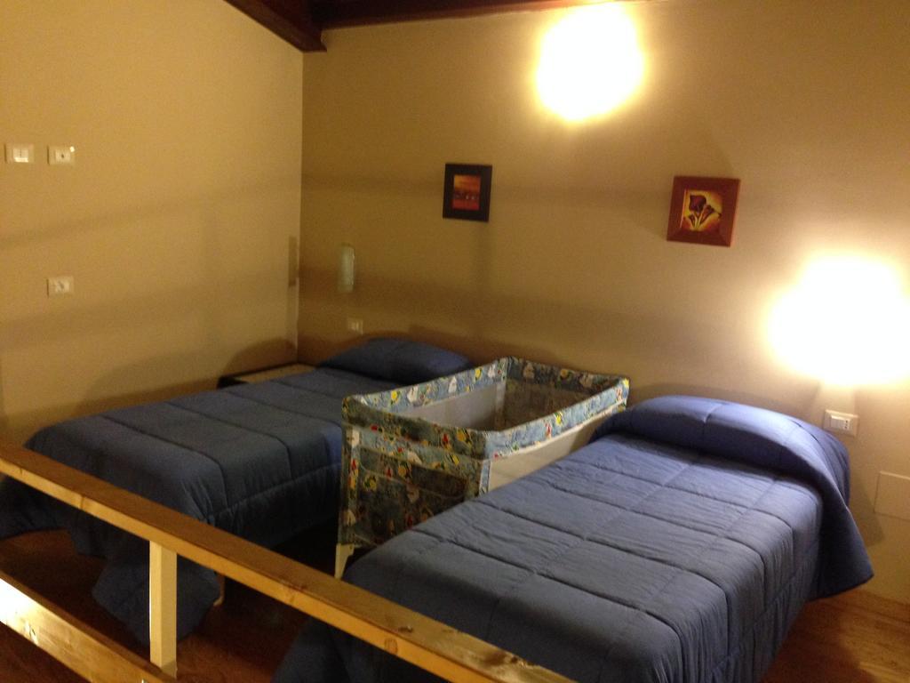Hotel La Chioccia Valmontone Habitación foto
